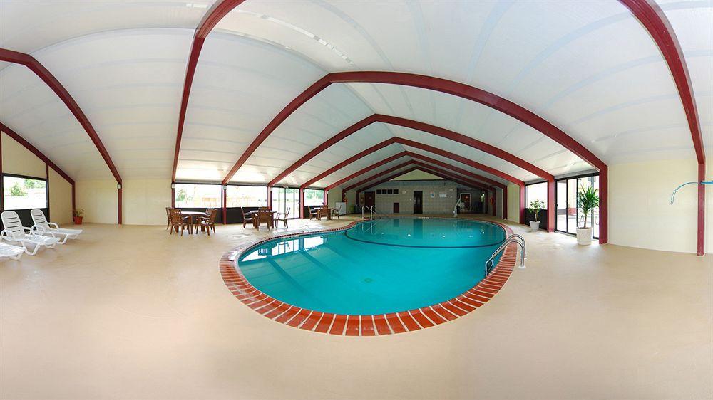 Howard Johnson By Wyndham Saugerties Exteriör bild